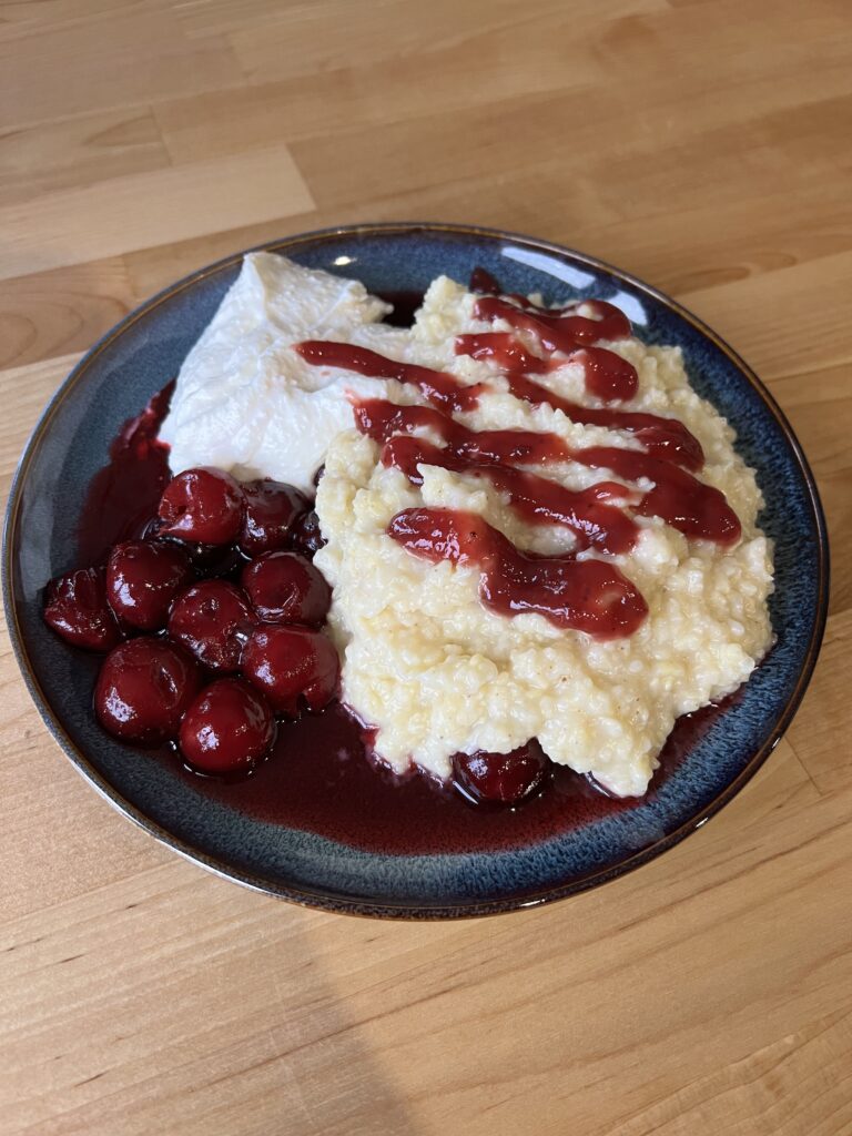 #100 – Hirsipuder kohupiimakreemiga